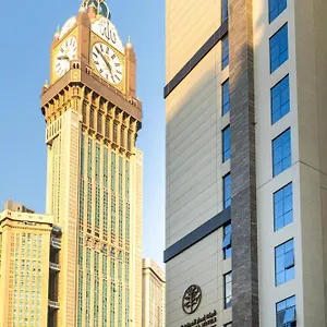 Otel Worth Elite
